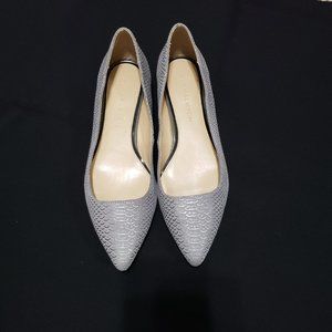 Beautiful Halston Lucille flats, embossed leather 7.5